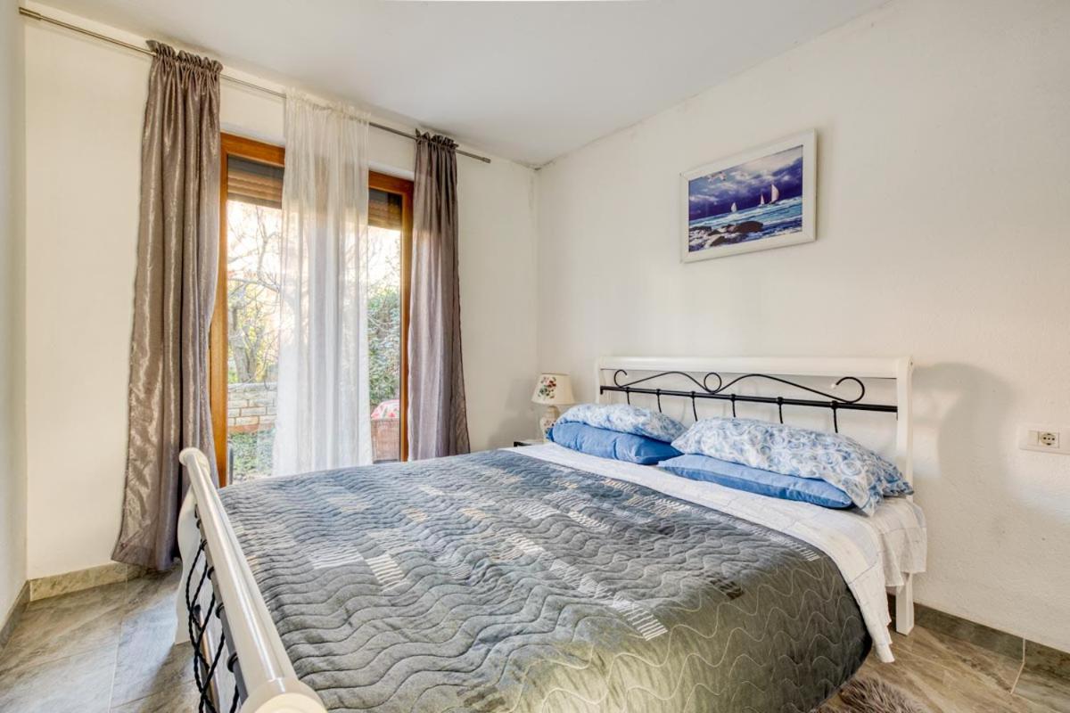 Apartments Ina & Ika 罗维尼 外观 照片