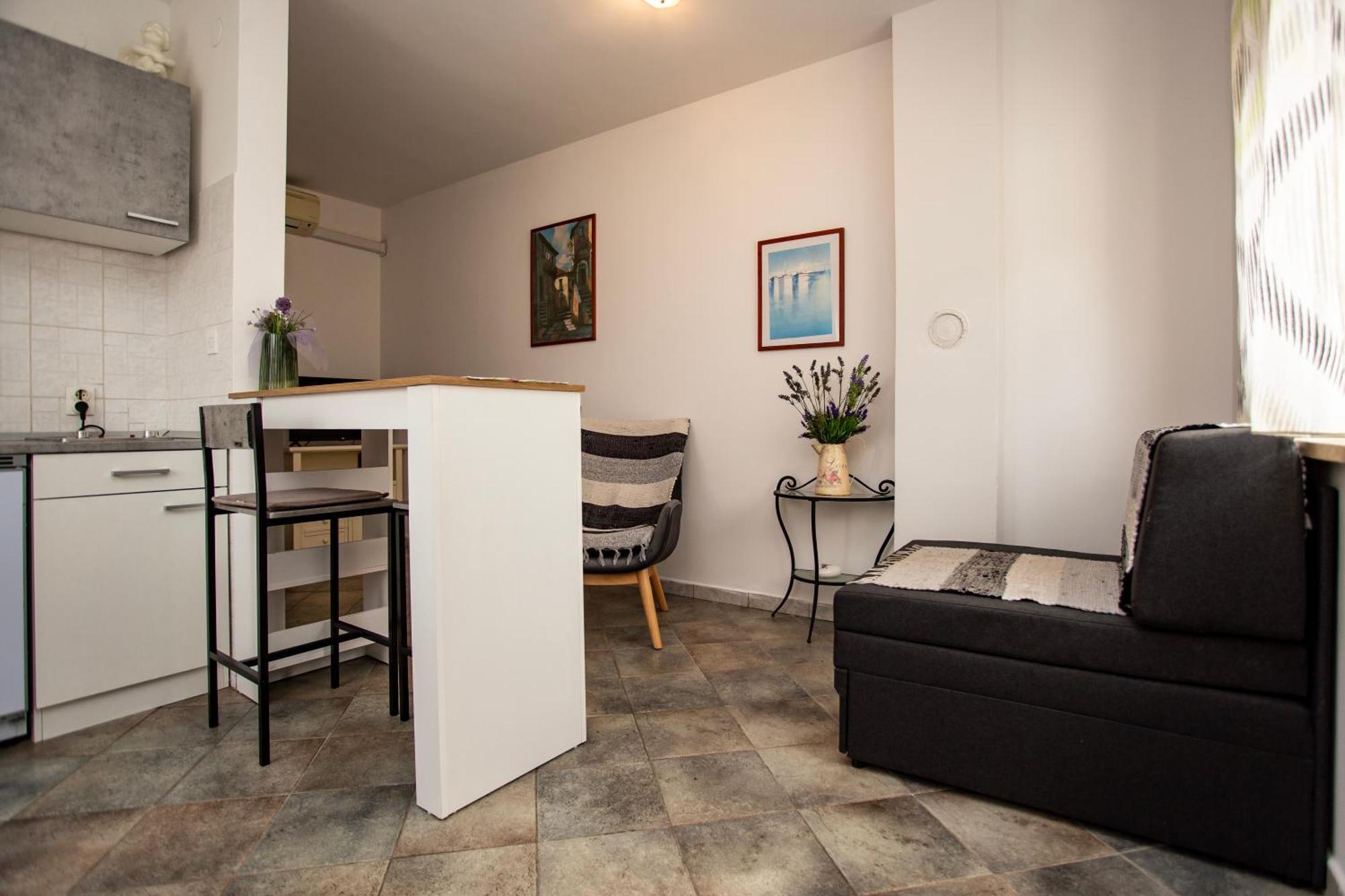 Apartments Ina & Ika 罗维尼 外观 照片